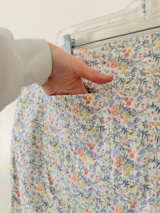 J. Jill Floral Print White Mini Skirt Size 18 Live-in Chino Spring Cotton Garden - Picture 5 of 10